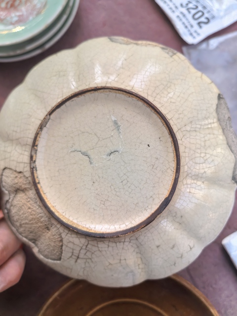 古玩陶瓷白釉盤真品鑒賞圖