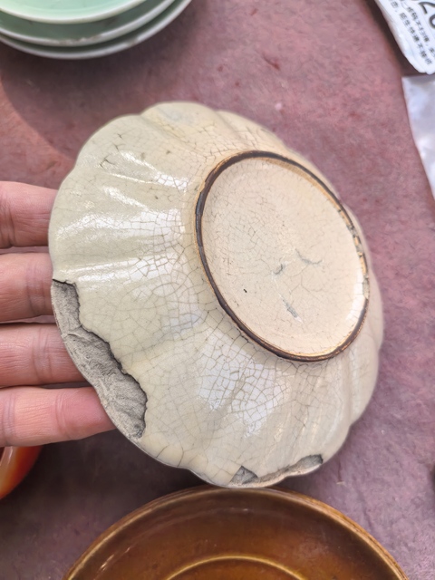 古玩陶瓷白釉盤真品鑒賞圖