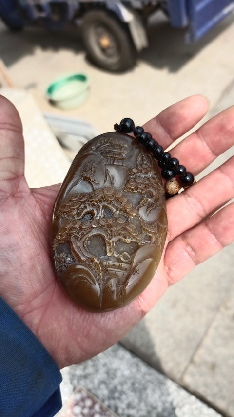 古玩玉器和田玉雕“山水把件”真品鑒賞圖