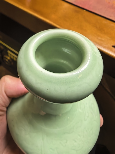 古玩陶瓷蒜頭瓶真品鑒賞圖