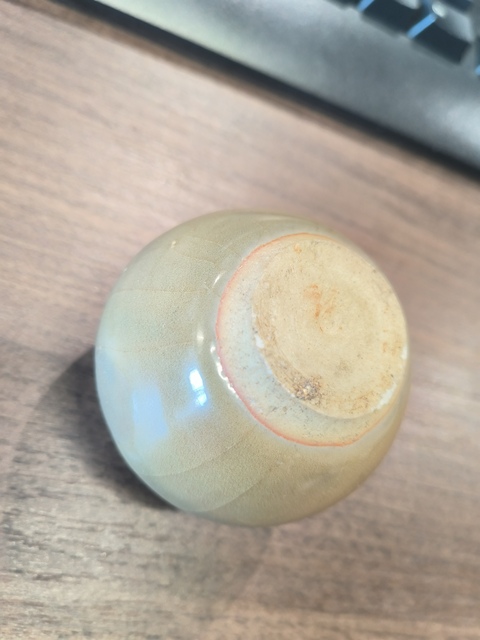 古玩陶瓷龍泉青瓷水盂正窯口真品鑒賞圖