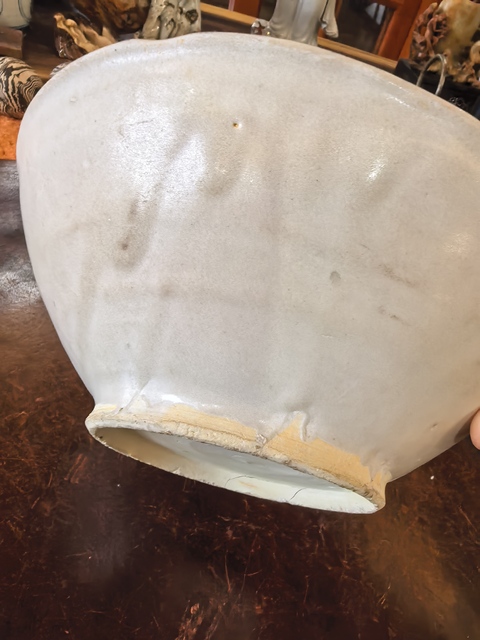 古玩陶瓷宣州窯白釉葵口碗真品鑒賞圖