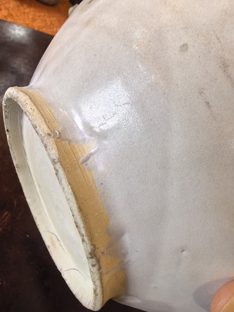 古玩陶瓷宣州窯白釉葵口碗真品鑒賞圖