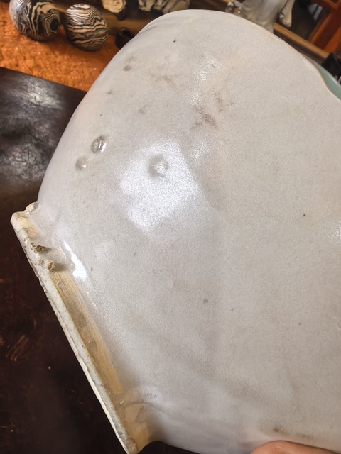 古玩陶瓷宣州窯白釉葵口碗真品鑒賞圖