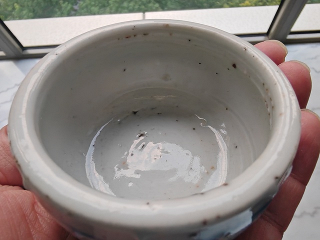 古玩陶瓷德化窯山水紋青花鼓釘洗真品鑒賞圖