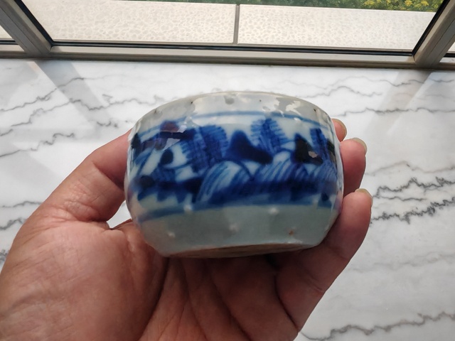 古玩陶瓷德化窯山水紋青花鼓釘洗真品鑒賞圖