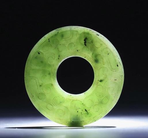 古玩玉器和田玉雕“虺龍紋璧”真品鑒賞圖