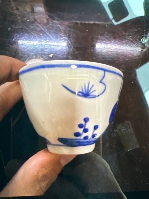 古玩陶瓷花卉紋碗拍賣(mài)，當(dāng)前價(jià)格15888元