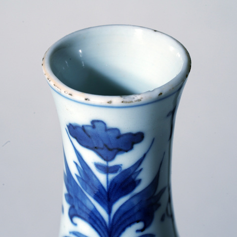 古玩陶瓷人物紋青花瓶真品鑒賞圖