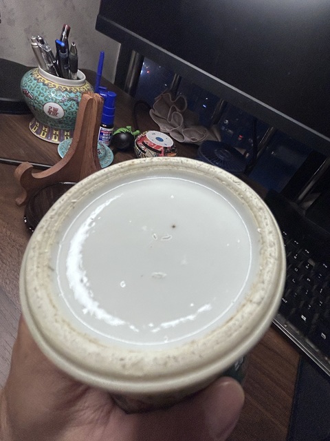 古玩陶瓷廣彩人物故事紋雞腿瓶真品鑒賞圖