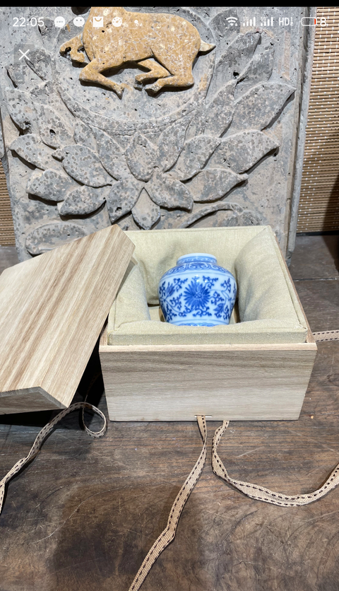 古玩陶瓷青花花卉紋天字罐拍賣，當前價格18860元