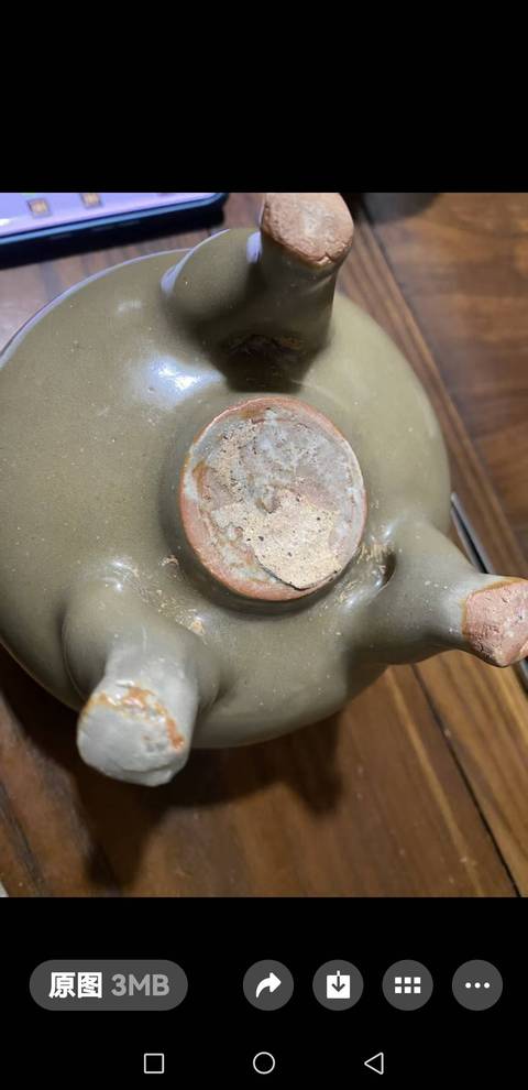 古玩陶瓷龍泉窯青釉香爐真品鑒賞圖