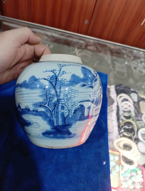 古玩陶瓷青花山水人物罐，模糊，偏老真品鑒賞圖
