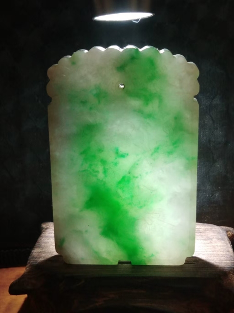 古玩玉器翡翠雕“喜上眉梢”牌真品鑒賞圖