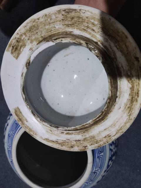 古玩陶瓷青花纏枝花喜字紋將軍罐真品鑒賞圖