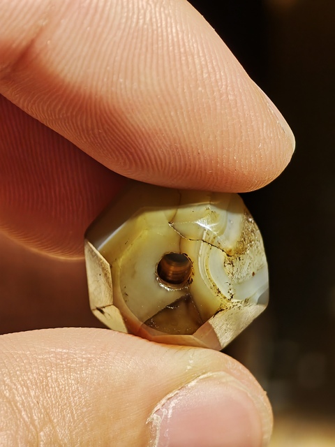 古玩玉器老瑪瑙棱面珠真品鑒賞圖