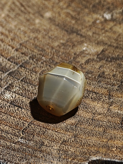 古玩玉器老瑪瑙棱面珠真品鑒賞圖