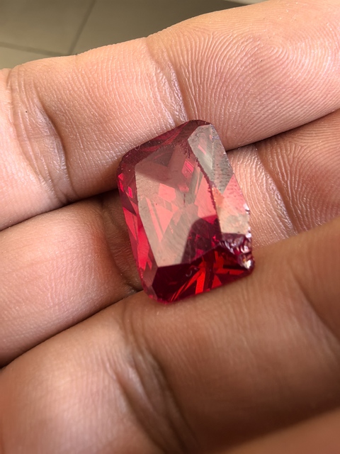 古玩玉器寶石殘件真品鑒賞圖