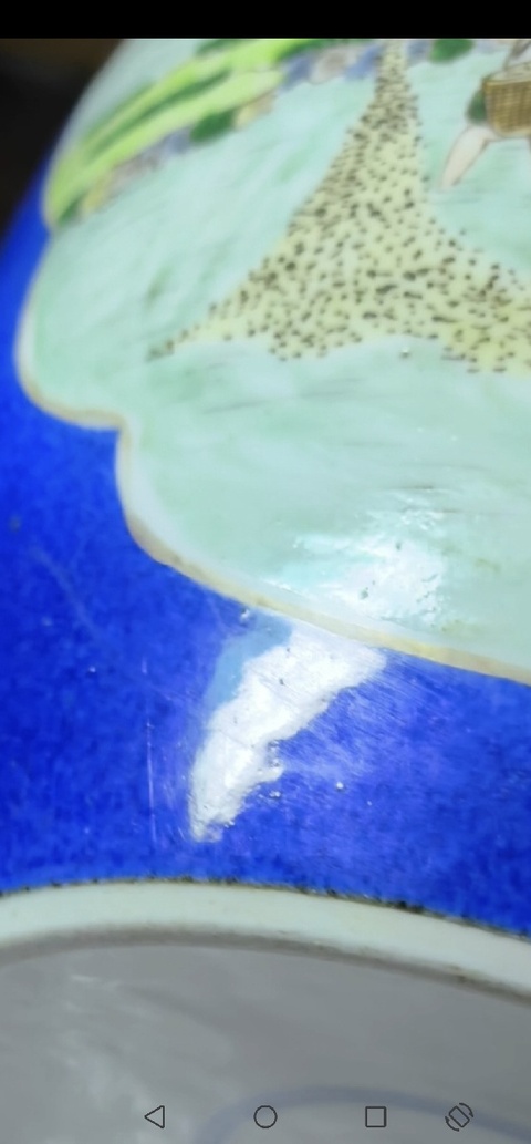 古玩陶瓷灑藍開窗五彩人物故事罐真品鑒賞圖