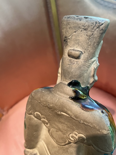 古玩陶瓷三彩佛像真品鑒賞圖