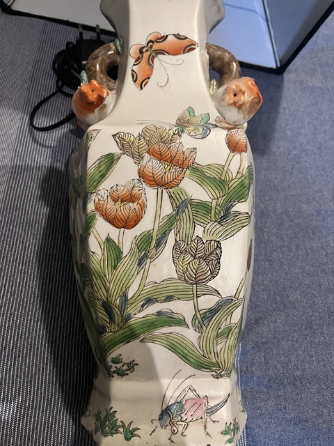 古玩陶瓷粉彩瓶真品鑒賞圖