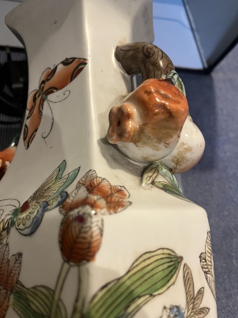 古玩陶瓷粉彩瓶真品鑒賞圖