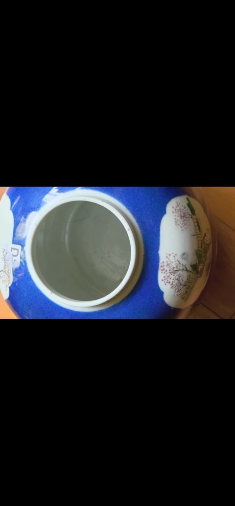 古玩陶瓷灑藍開窗五彩人物故事罐真品鑒賞圖