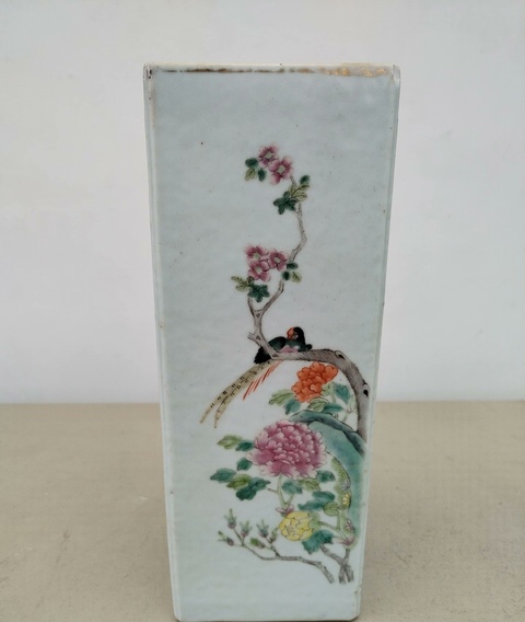 古玩陶瓷粉彩花鳥紋四方帽筒拍賣，當前價格5000元