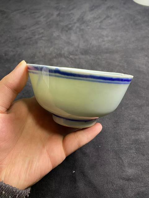 古玩陶瓷青花線條紋茶碗真品鑒賞圖