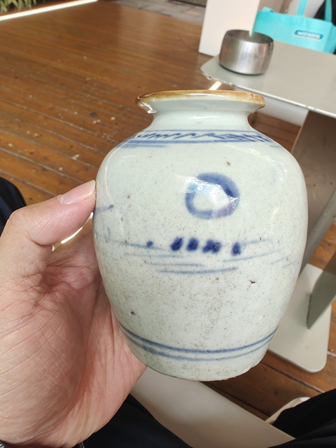 古玩陶瓷清中期青花山水太白罐真品鑒賞圖