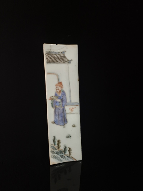 古玩陶瓷人物紋粉彩瓷板畫真品鑒賞圖