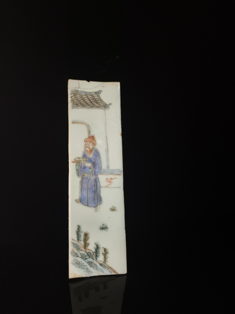 古玩陶瓷人物紋粉彩瓷板畫真品鑒賞圖