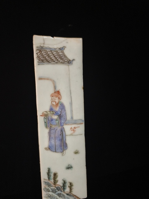 古玩陶瓷人物紋粉彩瓷板畫真品鑒賞圖