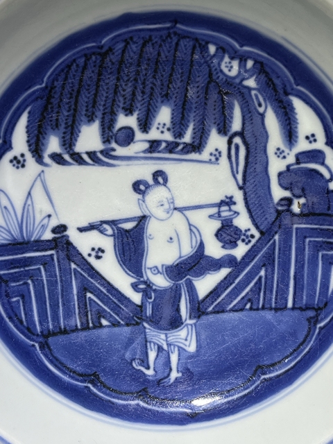古玩陶瓷藍采和青花盤真品鑒賞圖