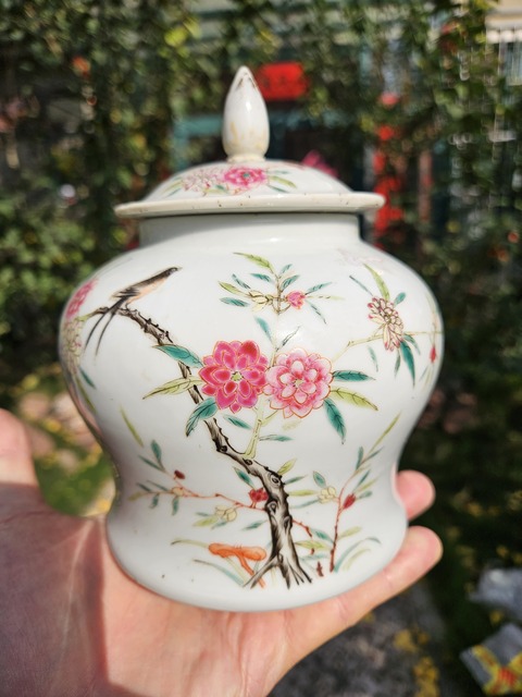 古玩陶瓷粉彩花鳥紋將軍罐真品鑒賞圖