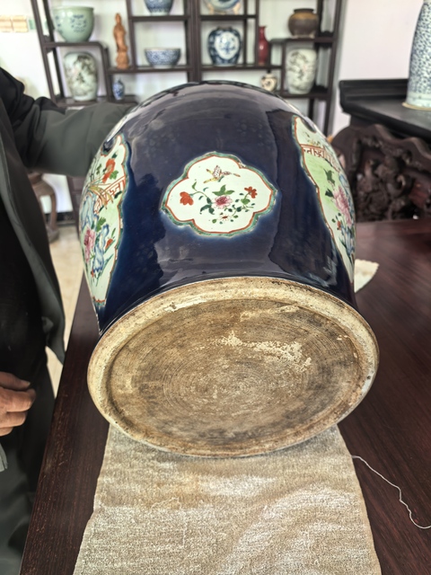 古玩陶瓷祭蘭開窗粉彩花鳥將軍罐真品鑒賞圖