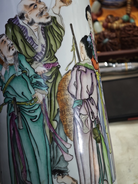 古玩陶瓷人物紋帽筒真品鑒賞圖