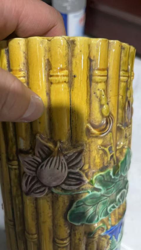 古玩陶瓷捆竹型帽筒真品鑒賞圖