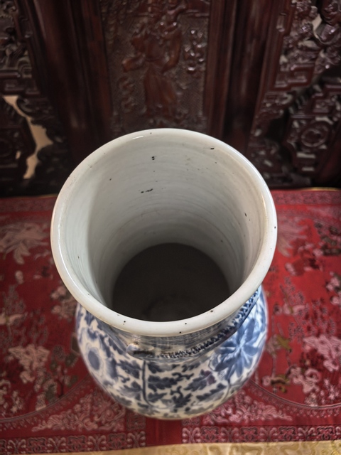 古玩陶瓷福壽三多螭龍紋青花瓶真品鑒賞圖