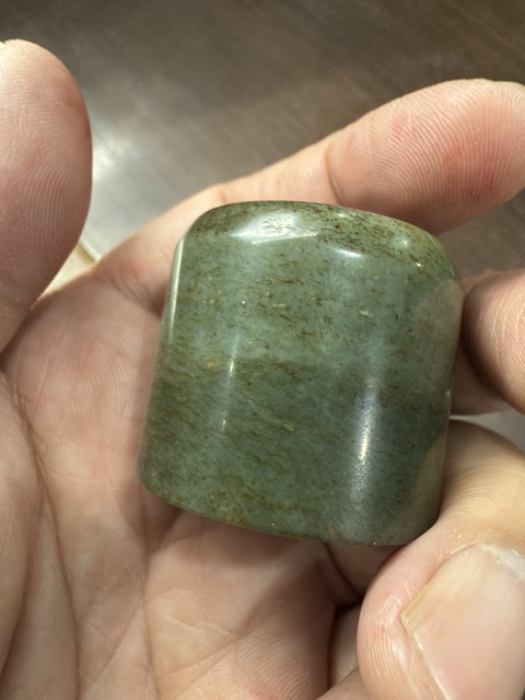 古玩玉器和田玉雕“素紋扳指”拍賣，當前價格100元