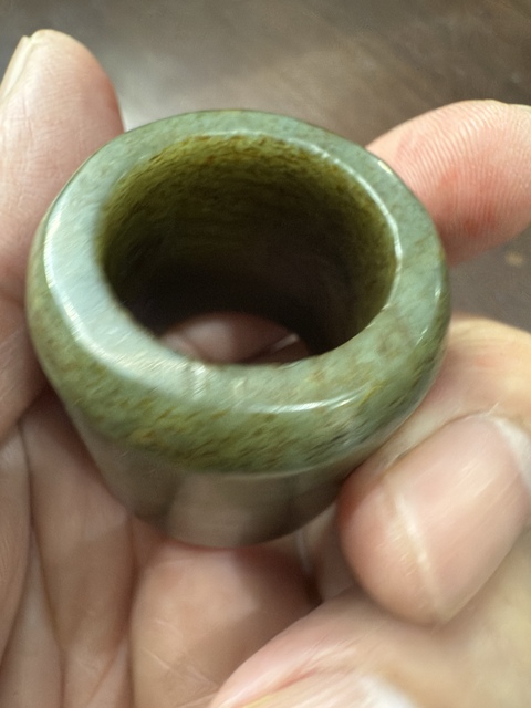 古玩玉器和田玉雕“素紋扳指”拍賣，當前價格100元