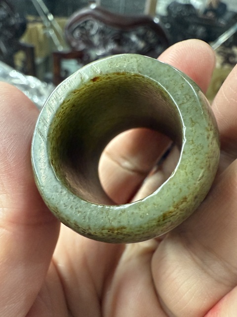 古玩玉器和田玉雕“素紋扳指”拍賣，當前價格100元