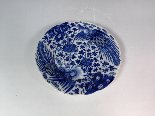 古玩陶瓷晚清鳳求凰花卉紋青花花口盤真品鑒賞圖