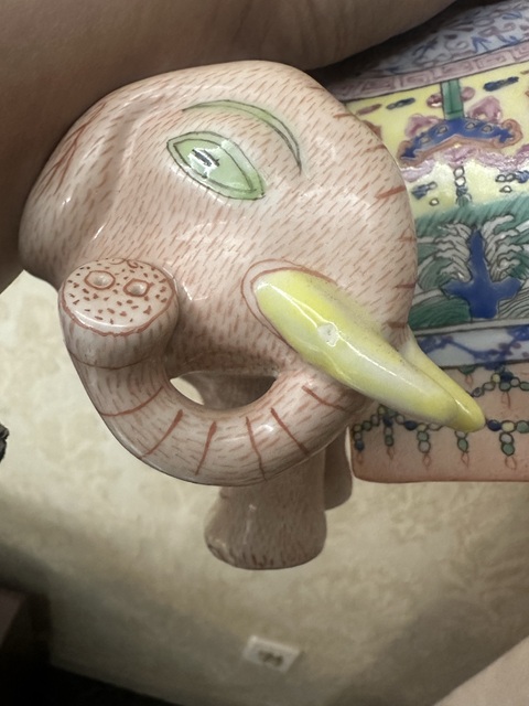 古玩陶瓷粉彩太平有象擺件真品鑒賞圖