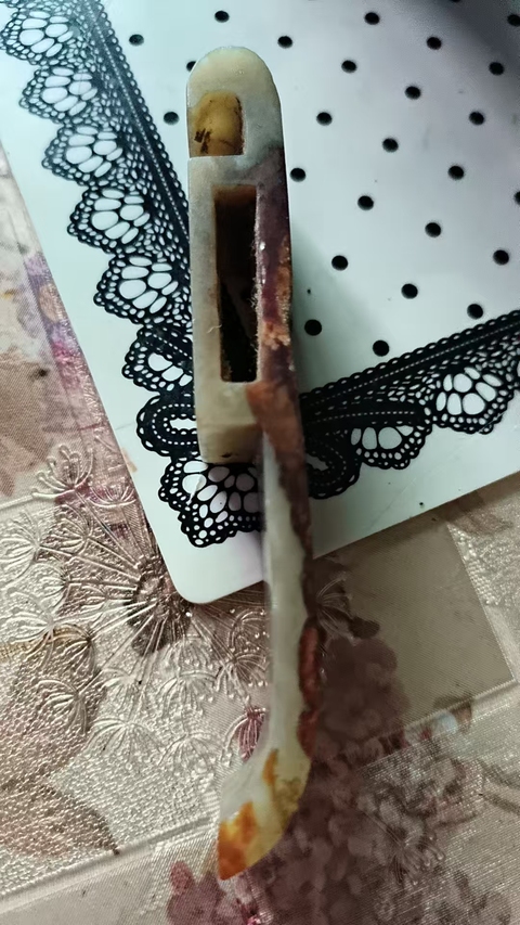 古玩玉器和田玉雕“谷紋劍璏”真品鑒賞圖