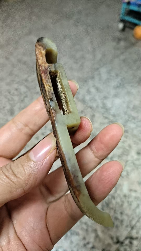 古玩玉器和田玉雕“谷紋劍璏”真品鑒賞圖