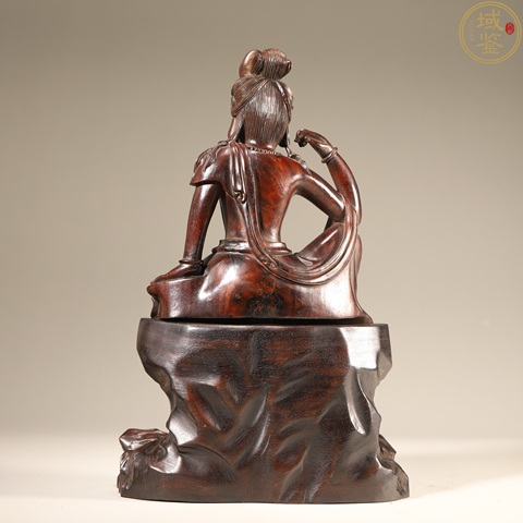 古玩雜項紫檀木雕自在觀音像真品鑒賞圖