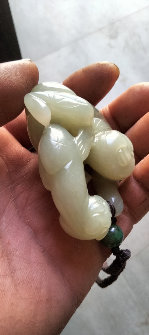 古玩玉器和田玉雕“童子把件”真品鑒賞圖