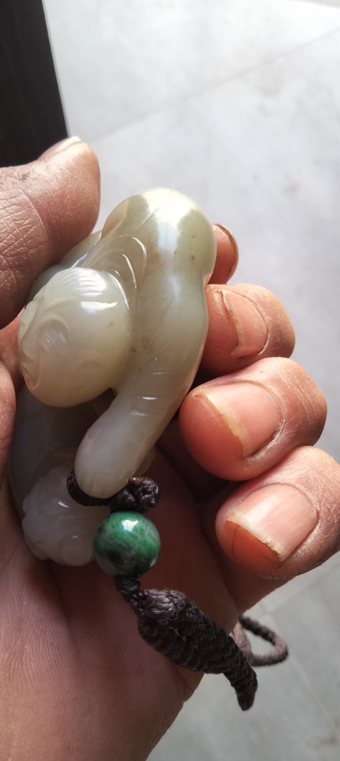 古玩玉器和田玉雕“童子把件”真品鑒賞圖