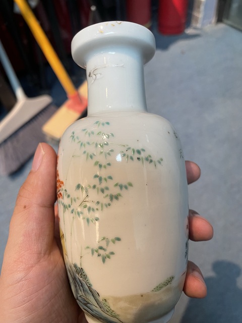 古玩陶瓷人物故事棒槌瓶真品鑒賞圖